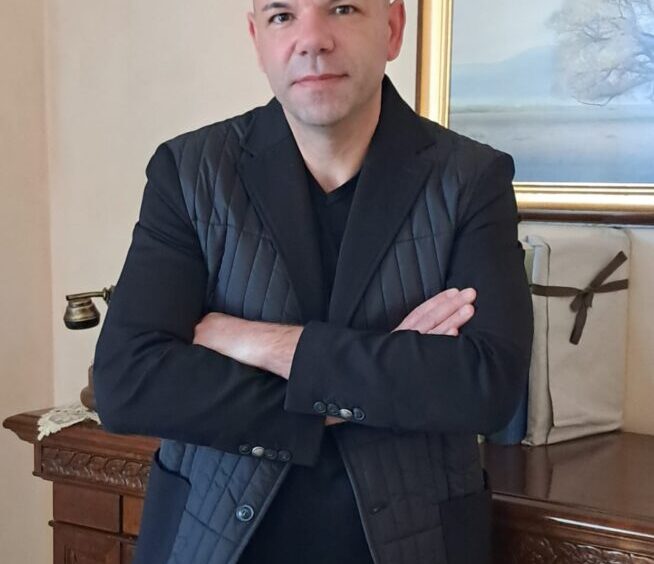 Davide Piras presenta Femmenella al Fizz Show
